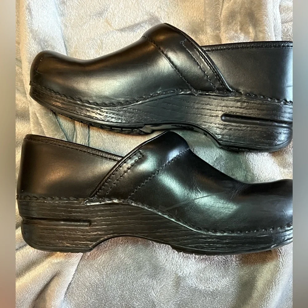 Dansko XP Black Clogs Professional Nursing Shoes Size 36 Leather Slip On - Picture 7 of 7